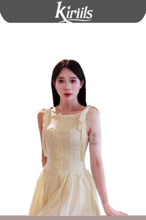 Váy hai dây thắt nơ